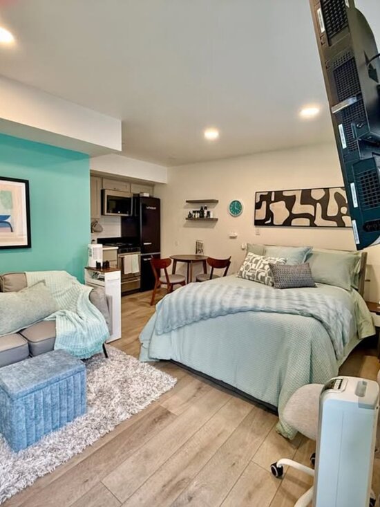 Other - $1350 | 97202 [Lease\Rent] Studio 1 Bath Apartment